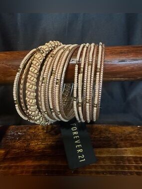 #JC75 Beaded Peach Bracelets—  17 bracelets
